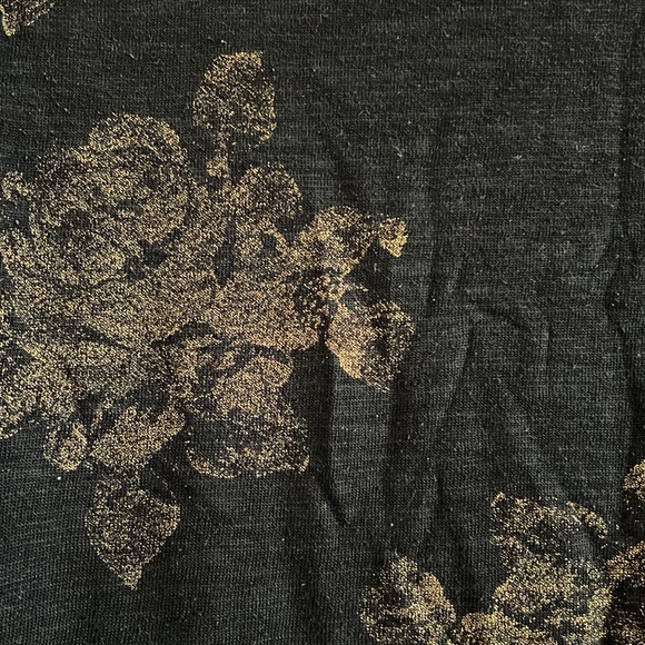 Dynamite size small short sleeve top - Picture 2 of 4